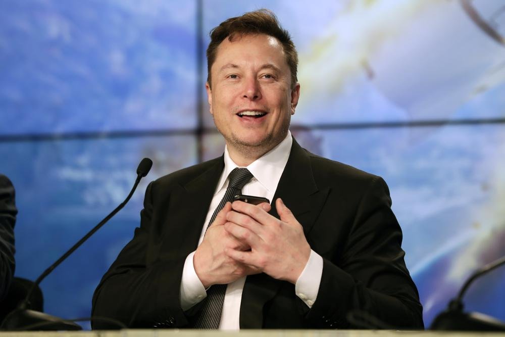 EEUU investiga a Elon Musk por indecisión en compra de Twitter