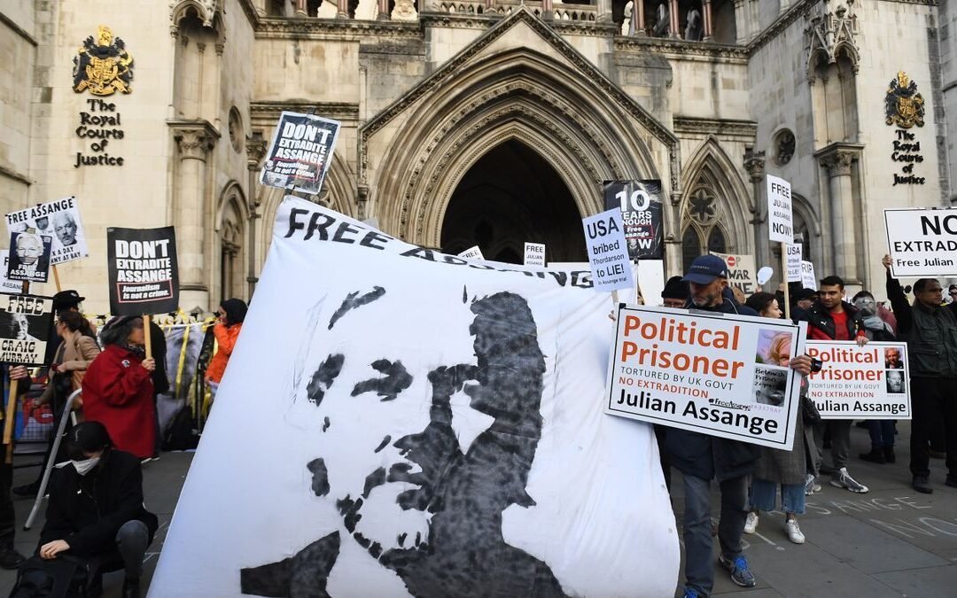 Reino Unido aprueba la extradición de Assange