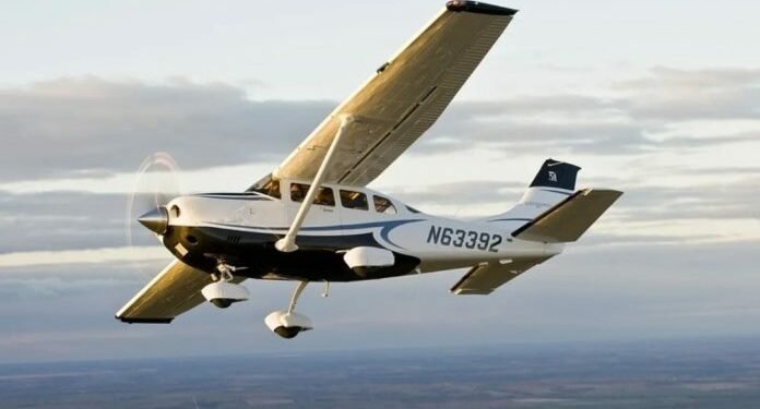 Dos personas fallecieron en accidente de avioneta en zona boscosa de Florida