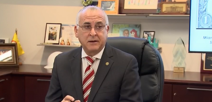 Alcalde de Hialeah explicó presupuesto aprobado para la ciudad
