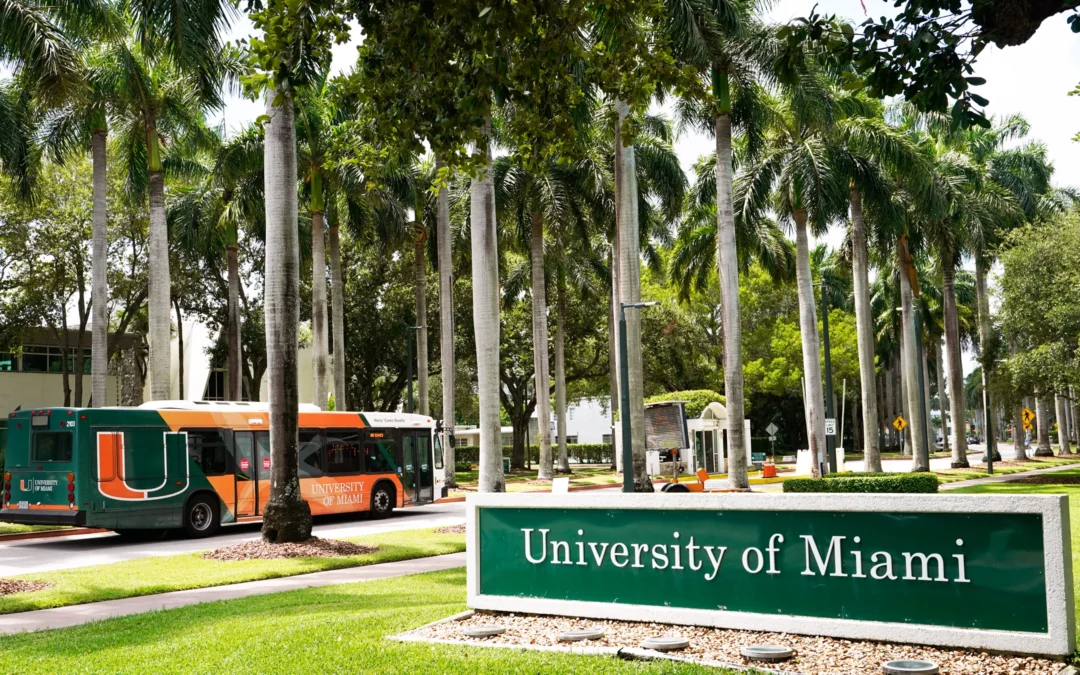 Fraternidad de Universidad de Miami cierra