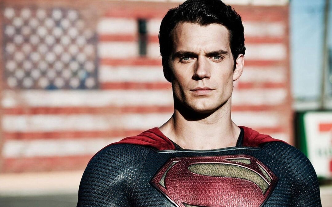 Henry Cavill confirma que seguirá siendo “Superman”