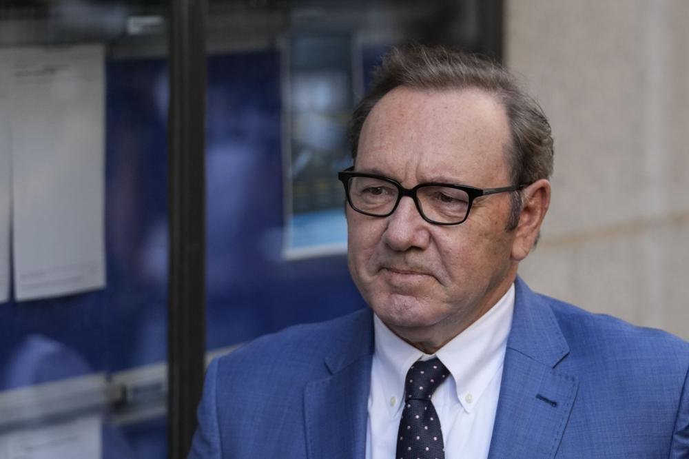 Kevin Spacey enfrenta juicio civil por acusaciones de agresión sexual