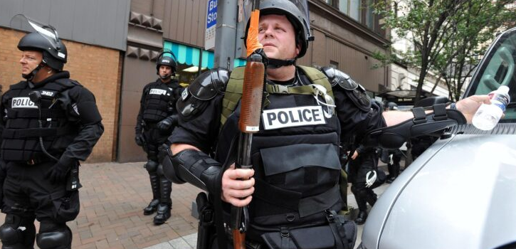 Varios heridos tras tiroteo durante un funeral en iglesia en EEUU