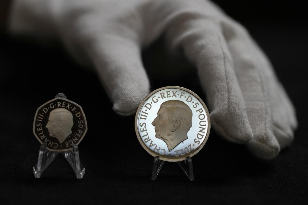 Estas son las primeras monedas con el retrato del rey Carlos III