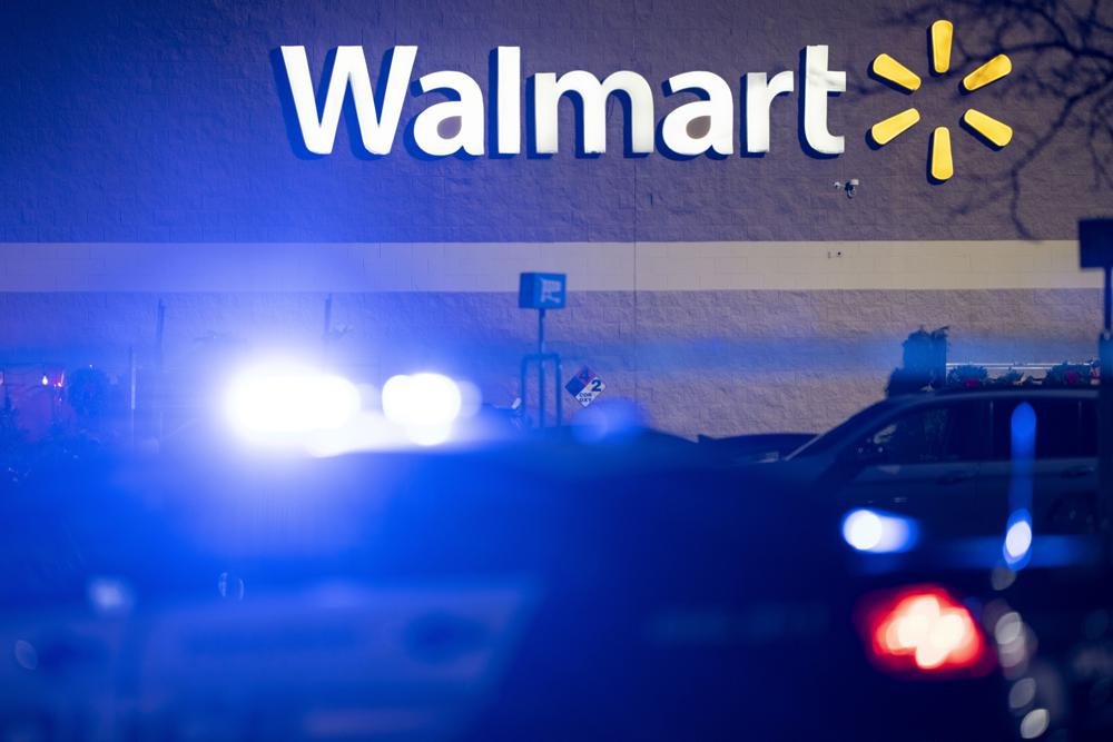 Tiroteo en Walmart dejó varios muertos