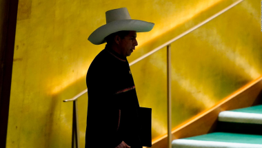 Congreso de Perú aprueba proyecto de ley que quita inmunidad a Pedro Castillo