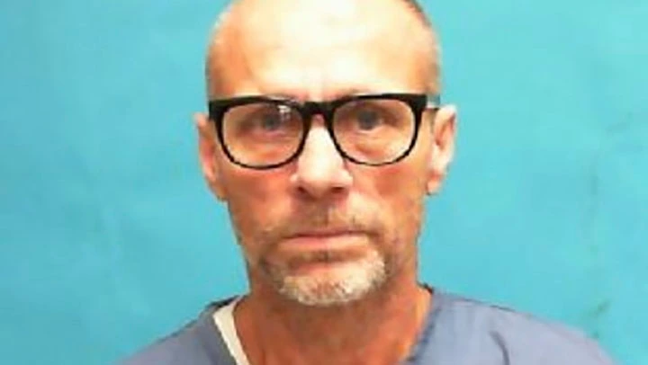 Hombre se declara culpable de asesinato sin resolver en Florida