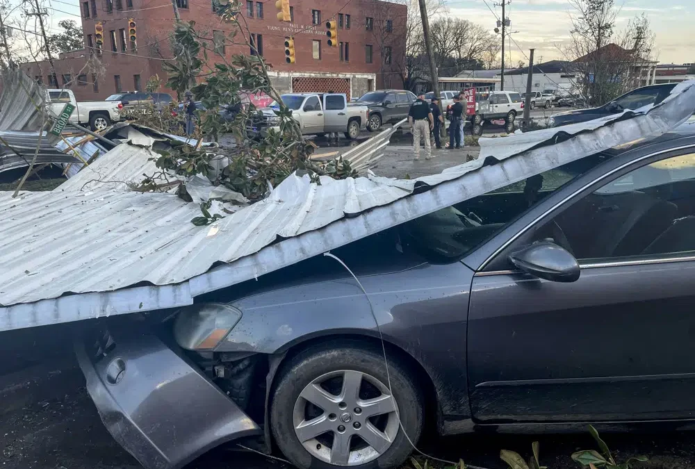 Al menos 7 muertos por fuertes vientos y tornados en el sur de EEUU