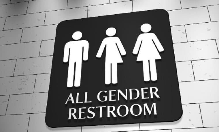 Distrito Escolar de Florida cambia política en uso de baños