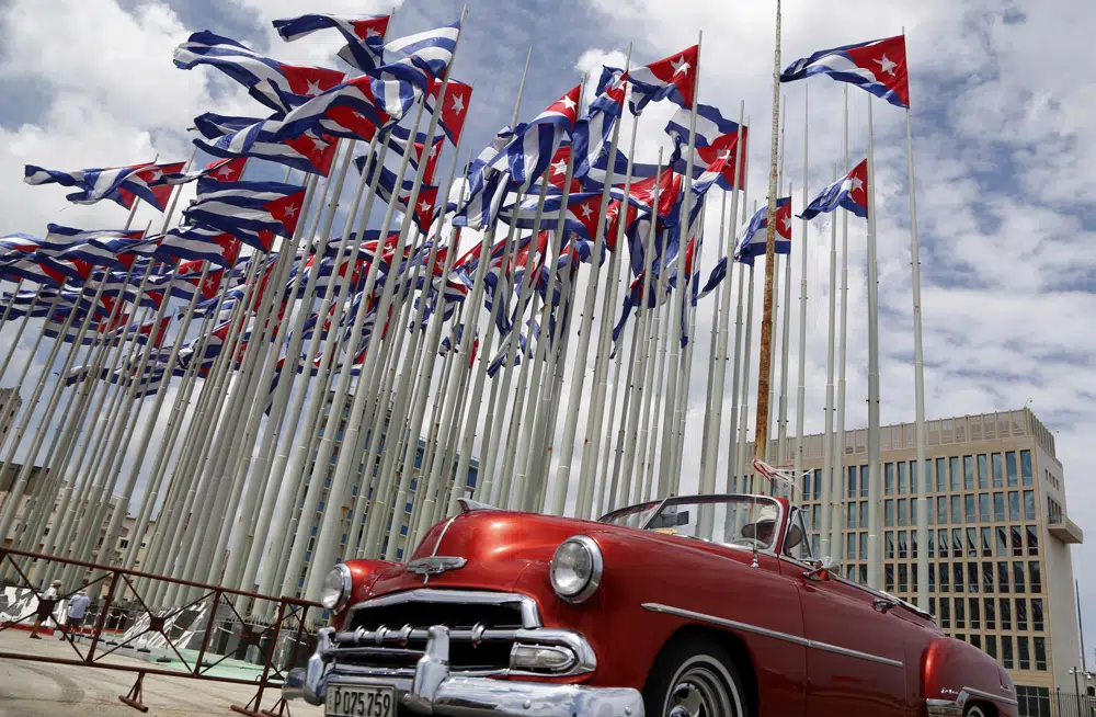 EEUU reabre servicios consulares y de visas en embajada en Cuba