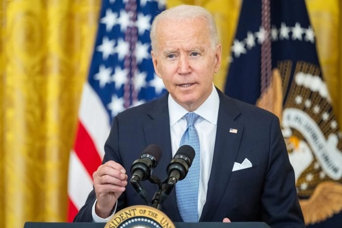 Florida presenta pruebas en demanda a Biden por políticas de inmigración