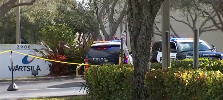 Hombre asesinado por compañero de trabajo en Hollywood