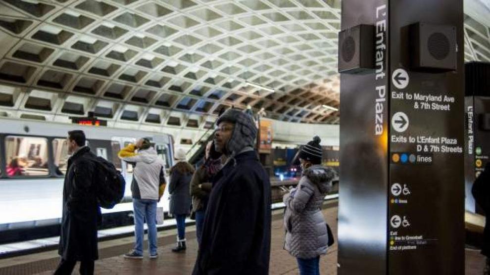 Disparos en el metro de Washington dejan muerto y heridos