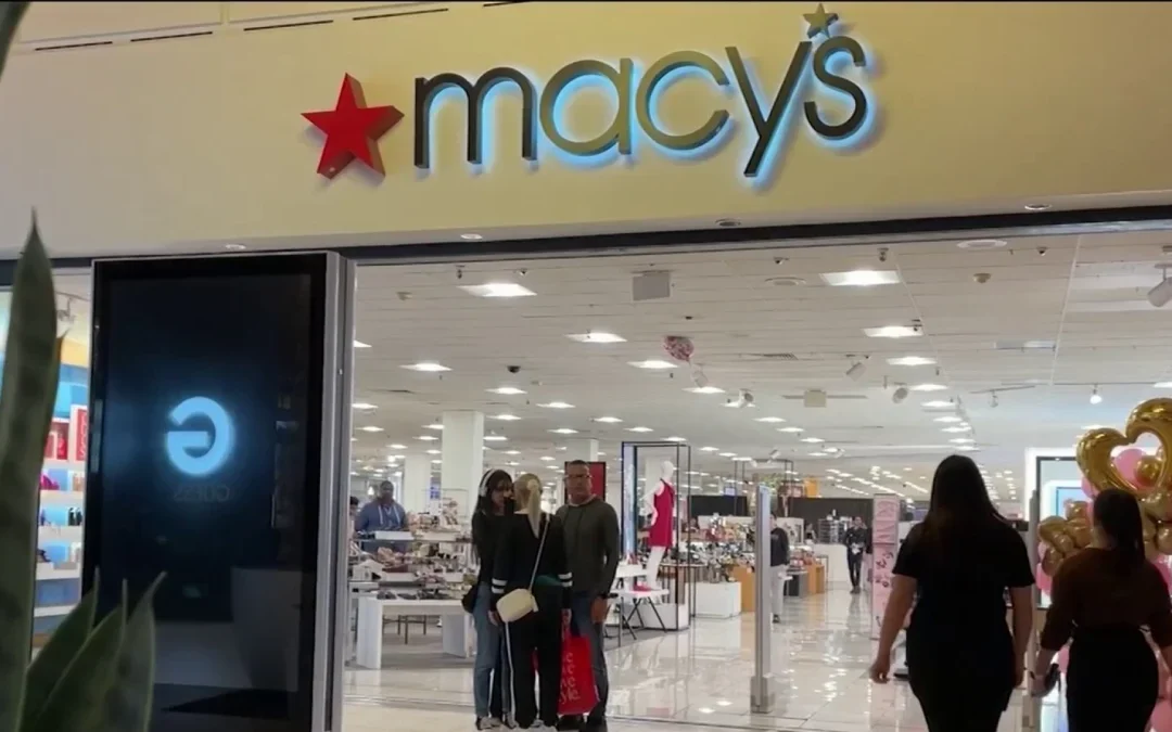 Ladrones roban mercancía en Macy’s de Hialeah