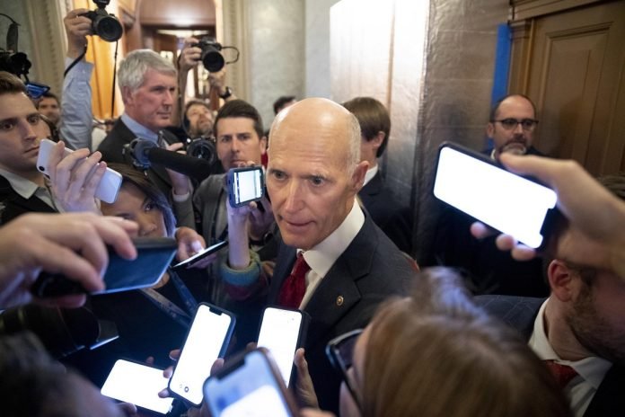 Legisladores presentan proyecto para prohibir negocios de EEUU con Venezuela