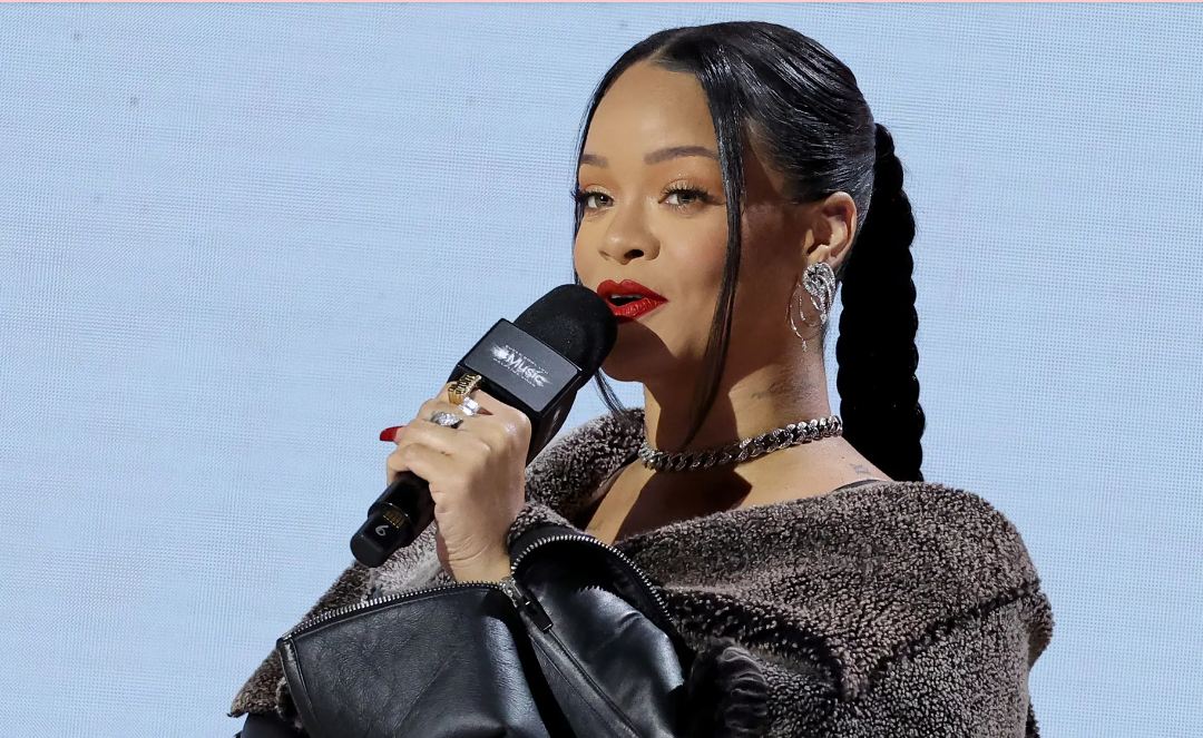 ¿Qué impulsó a Rihanna aceptar actuación en el Super Bowl?