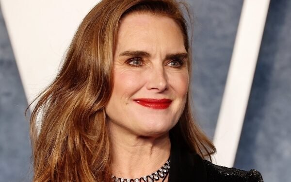 Actriz Brooke Shields revela abuso sexual por poderoso ejecutivo de Hollywood