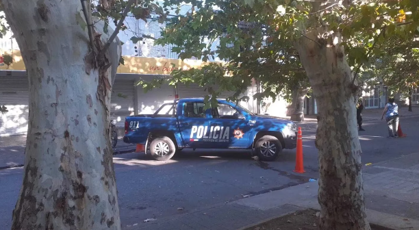 Dispararon contra negocio de la familia de Antonela Roccuzzo y dejaron amenaza contra Messi