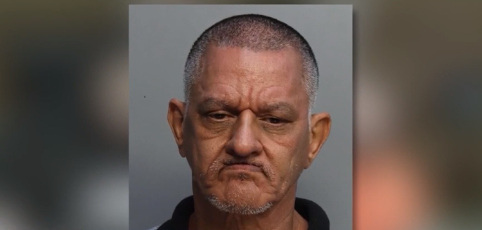 Hombre arrestado por acoso sexual contra una menor