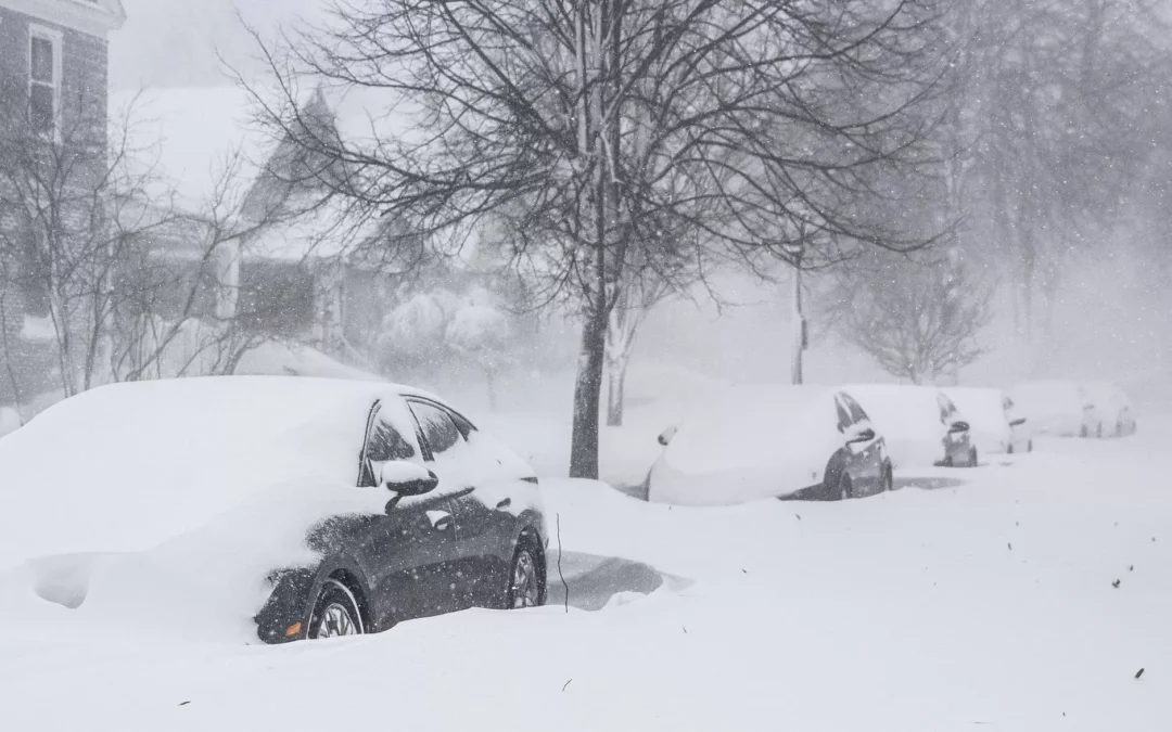 Varios muertos y más de 200,000 personas sin electricidad por tormenta en EEUU