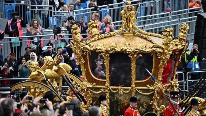 Carlos III y Camila viajarán en una carroza más moderna para la coronación