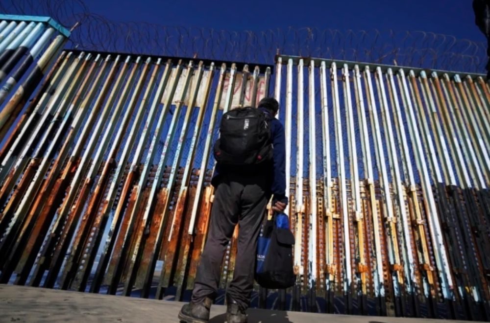 Implementan pruebas rápidas de asilo para inmigrantes en frontera de EEUU