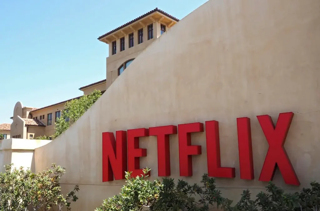 Netflix sigue creciendo pese al control de cuentas compartidas
