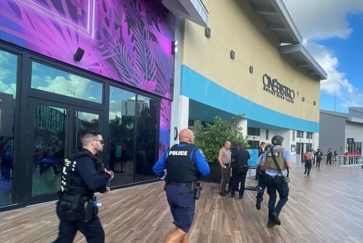 Policías de Doral y Miami Dade realizaron simulacro de tiroteo en City Place