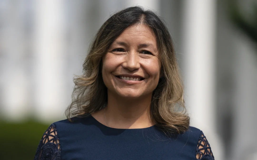 Revelan nombre de quien podría dirigir campaña de reelección de Joe Biden