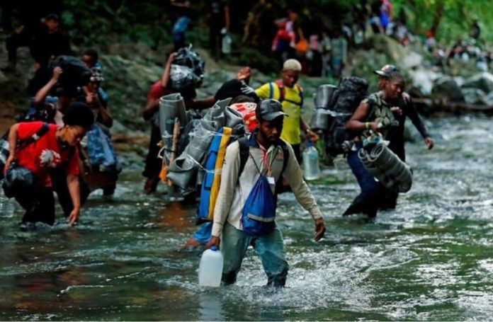 Venezolanos lideran lista de migrantes irregulares que han cruzado el Darién este año