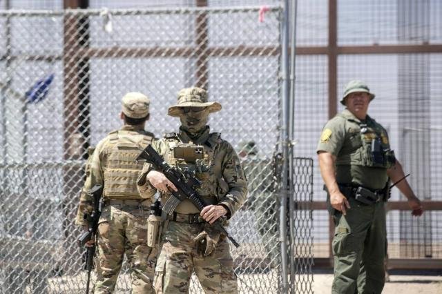 Florida envía soldados a Texas para apoyar en la frontera sur