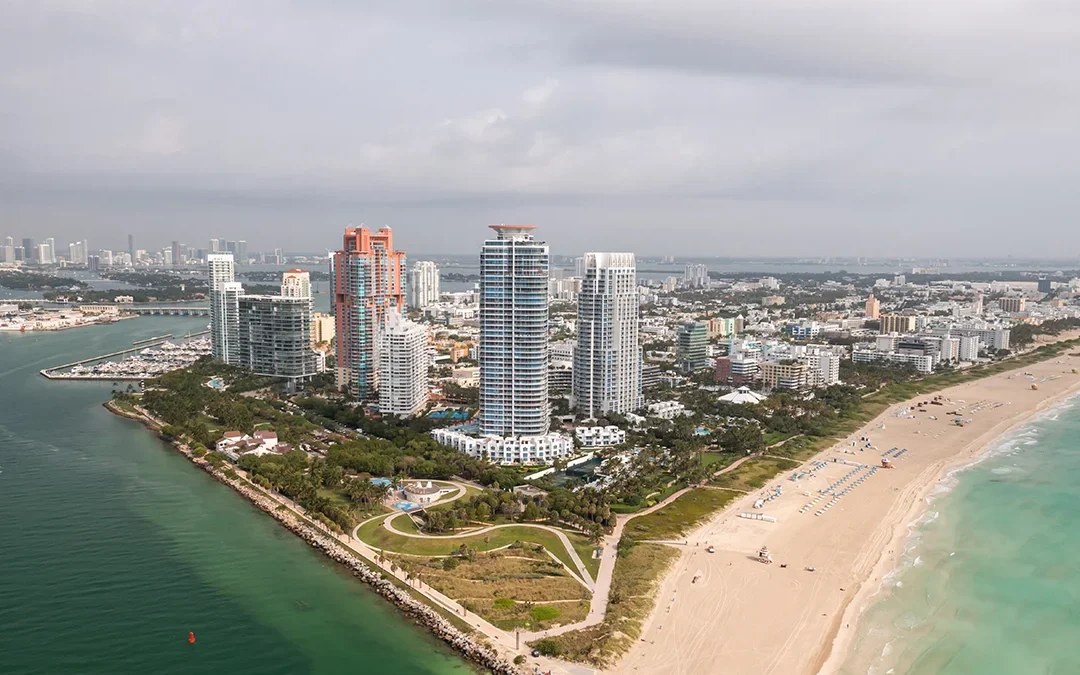 Proyecto de ley restringe la compra de propiedades en Florida para algunas nacionalidades