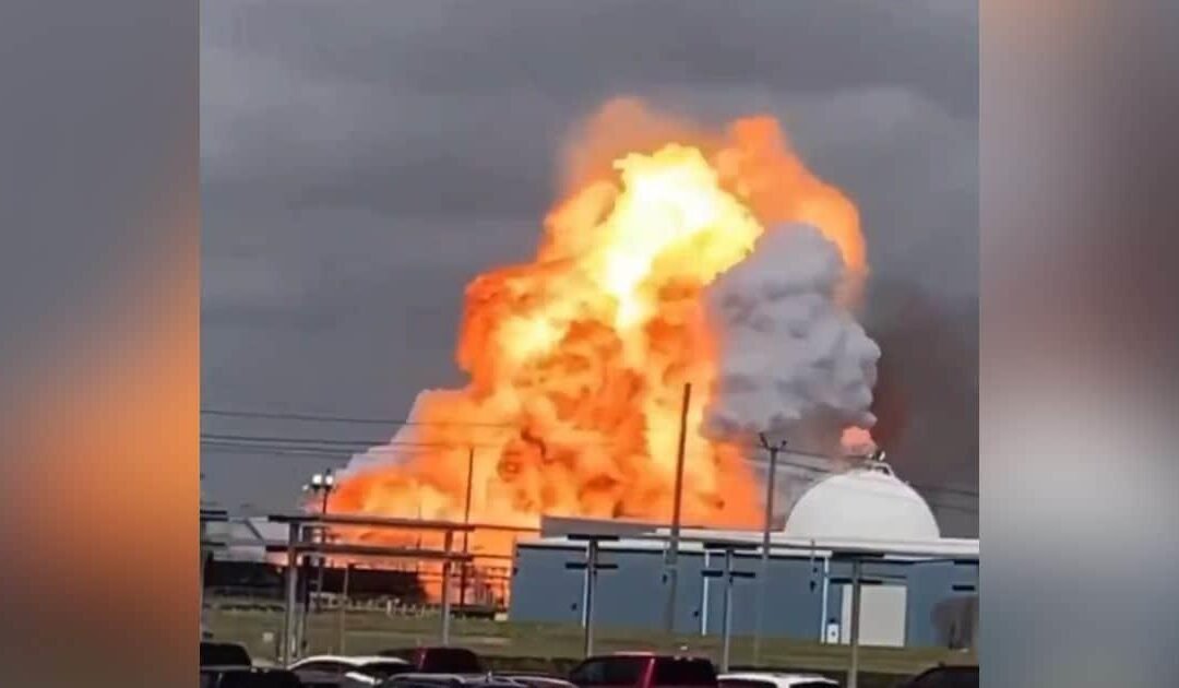 Reportaron explosión en planta química