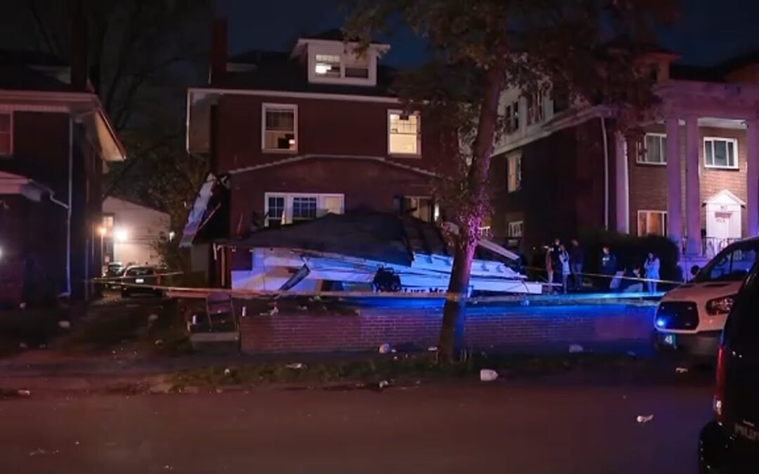 Varios heridos en Ohio tras colapso del techo de una casa