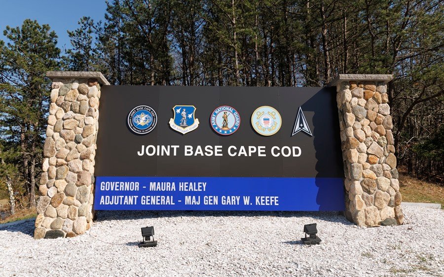 Acusan al autor de la filtración del Pentágono por transmisión de datos clasificados