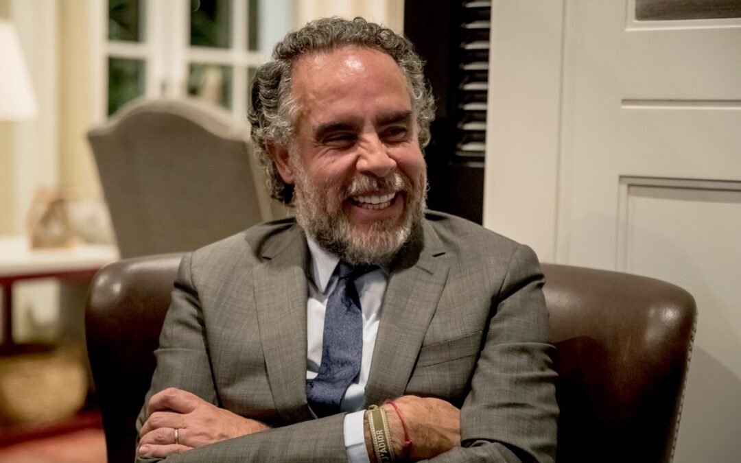 Exembajador en Venezuela Armando Benedetti amenaza con revelar secretos de campaña de Petro