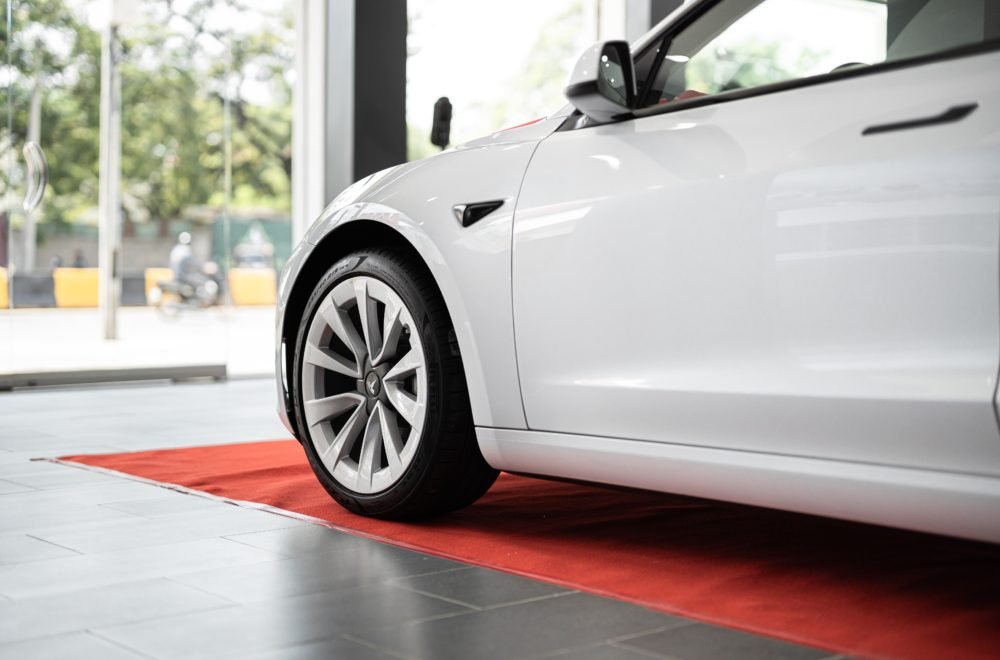 Residentes de Florida no podrán comprar autos al fabricante