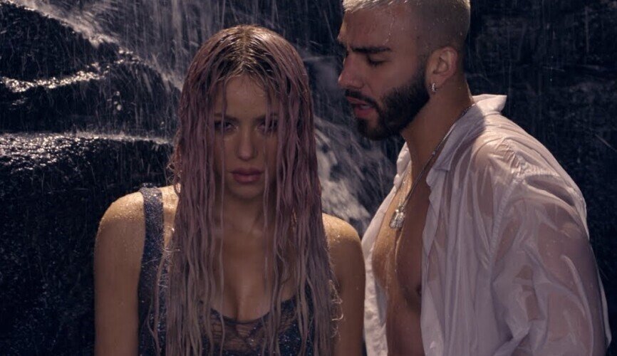 Shakira y Manuel Turizo lanzan «Copa Vacía»