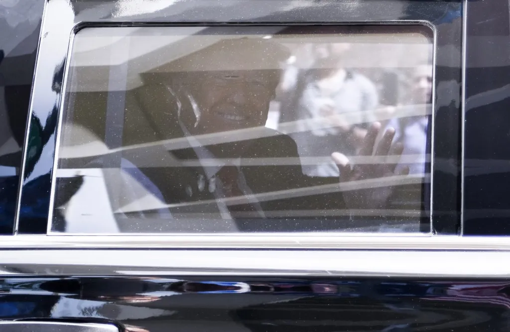 Trump procesado de 37 cargos federales de los que se declara “no culpable”