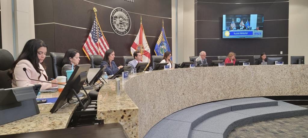 Día Histórico para Doral: Concejo aprobó derogar pensiones vitalicias a exfuncionarios electos