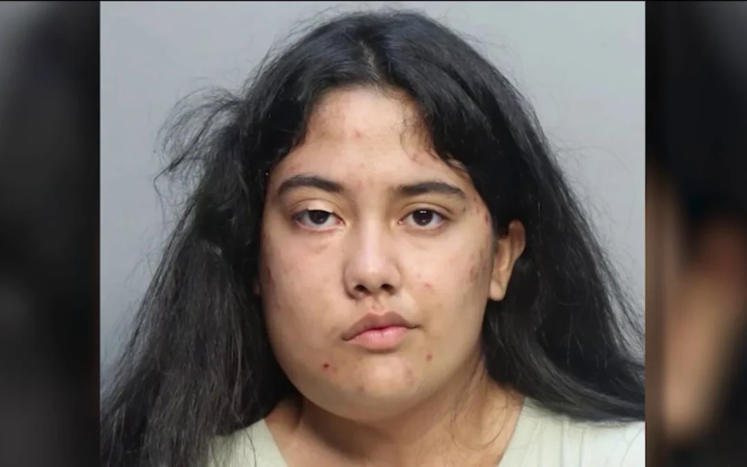 Arrestan a madre en Miami-Dade por contratar a sicario para asesinar a su hijo