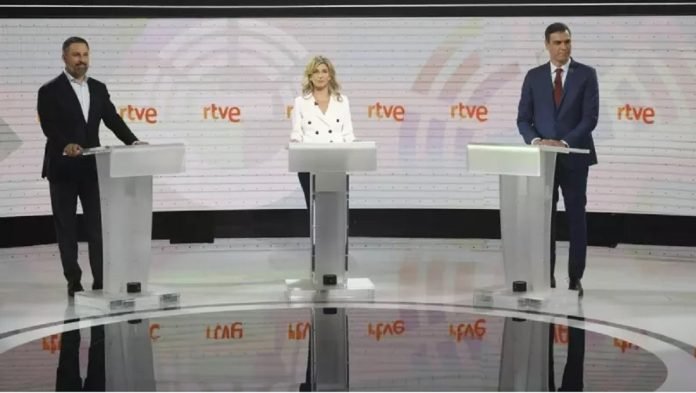 Candidatos a gobernar España buscan voto indeciso a tres días de las elecciones