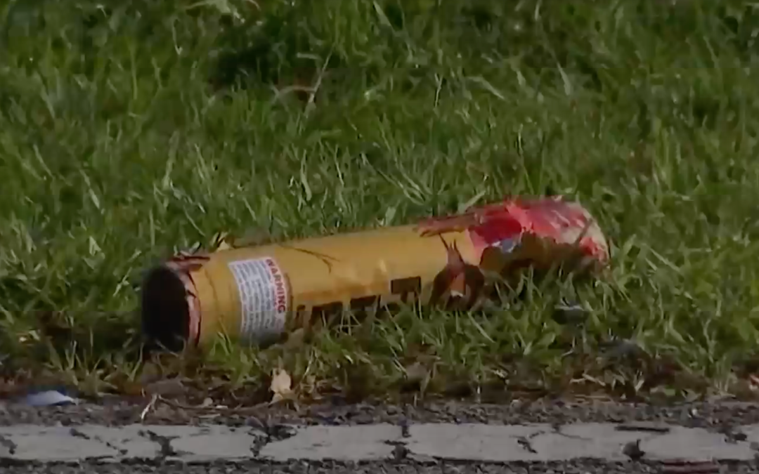 Niño perdió dedos por accidente con fuegos artificiales en Broward