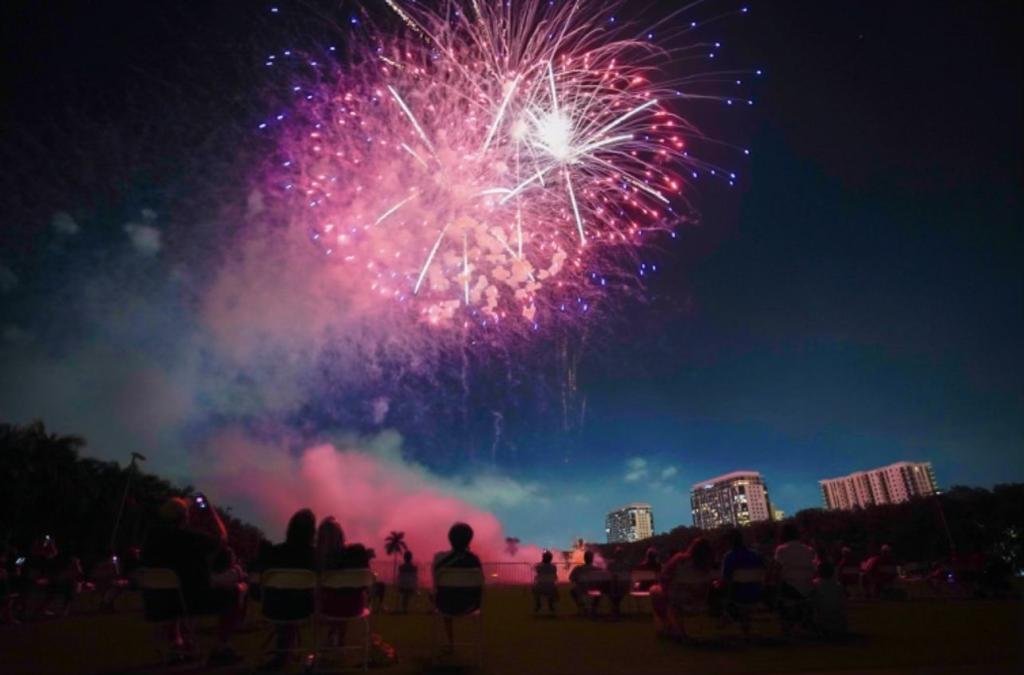 El cielo de Doral se iluminó este 04 de julio con la celebración del Día de la Independencia