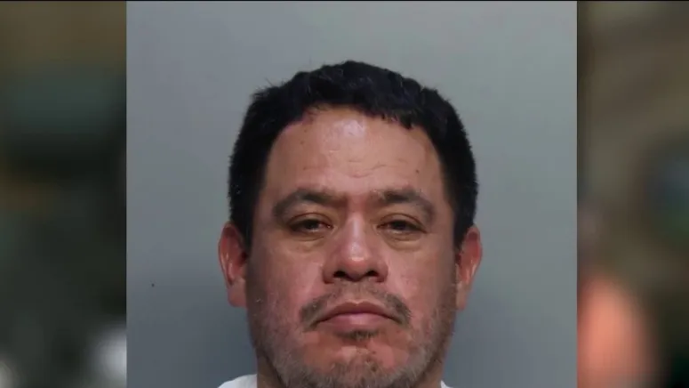 Detenido hombre que expuso sus partes íntimas ante niñas en Miami-Dade