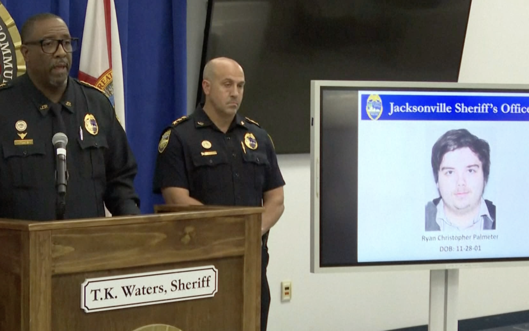 Identifican al pistolero que mató a tres personas en Florida