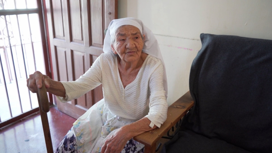 Migrante de 103 años llega a frontera de EEUU buscando asilo