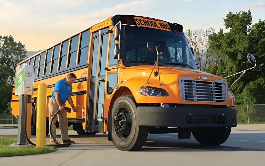 Presentaron flota de autobuses eléctricos en el condado Miami-Dade