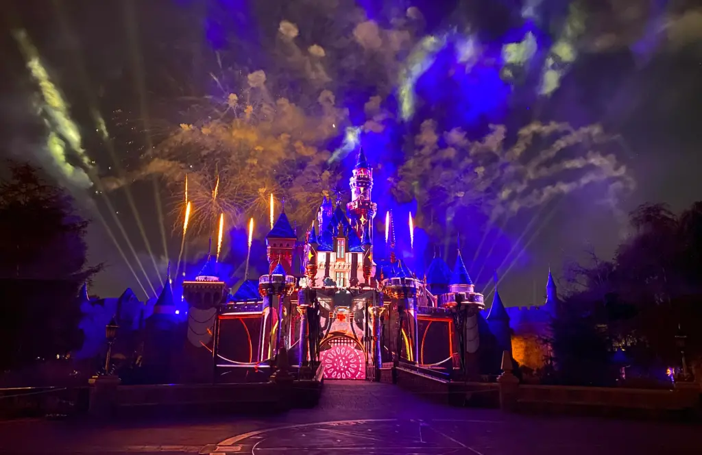 Disney planea invertir 60.000 millones de dólares para expandir parques y cruceros